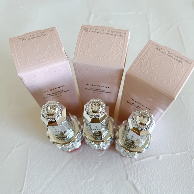 リップラッカー  ブルーミングガーランド パッケージ