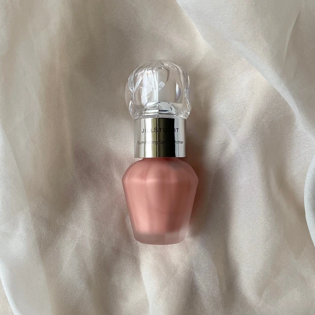 04 sunrise pinkは、まばゆい朝日をあびてきらめくコーラルピンク 