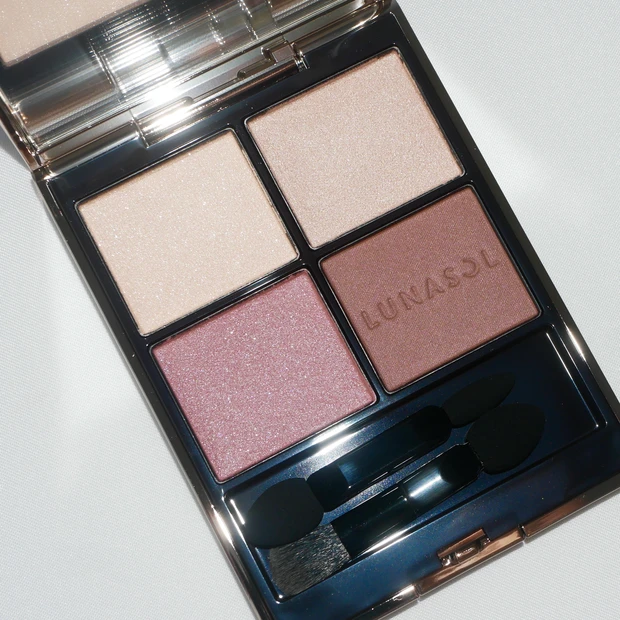 ルナソル アイカラーレーションN 06 Scented Haze(センテッドヘイズ)