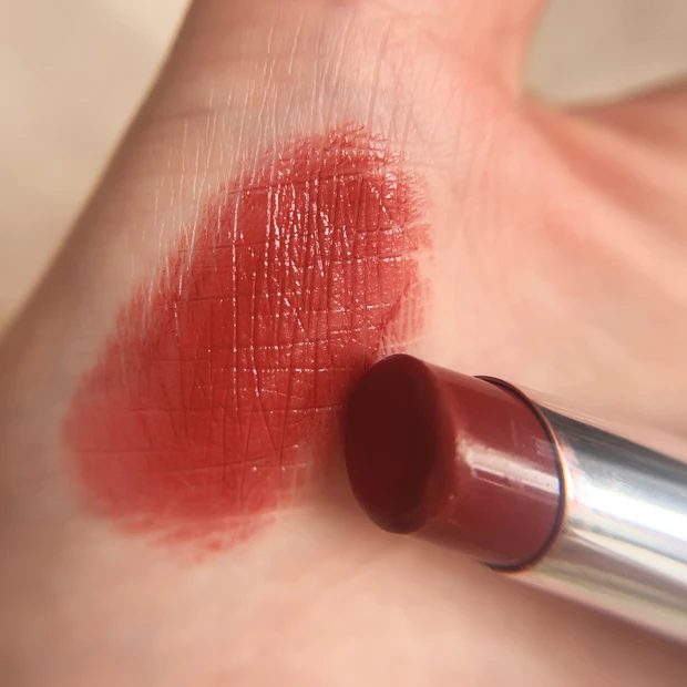 アンドビー　シアーリップ ブラック スウォッチ