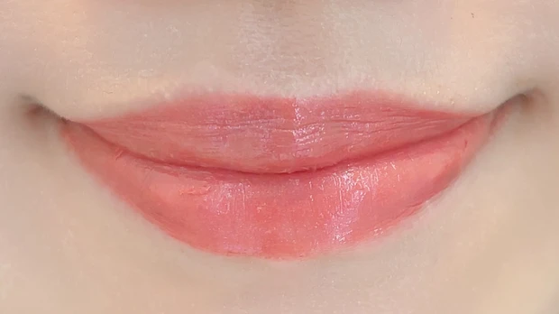 イヴ・サンローラン ボーテ ルージュ ピュールクチュール N8のスウォッチ①