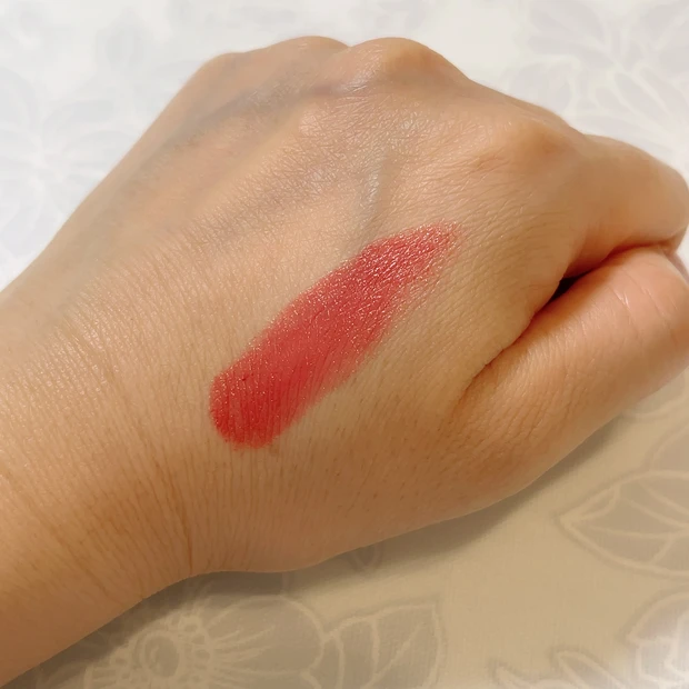 HERA ルージュ クラッシィ 181のスウォッチ②