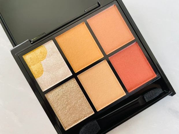 【KATE(ケイト)】田中みな実さんがマキアの表紙メイクで使用!キャンバスペイントパレットを購入したので、早速使ってみた★_2