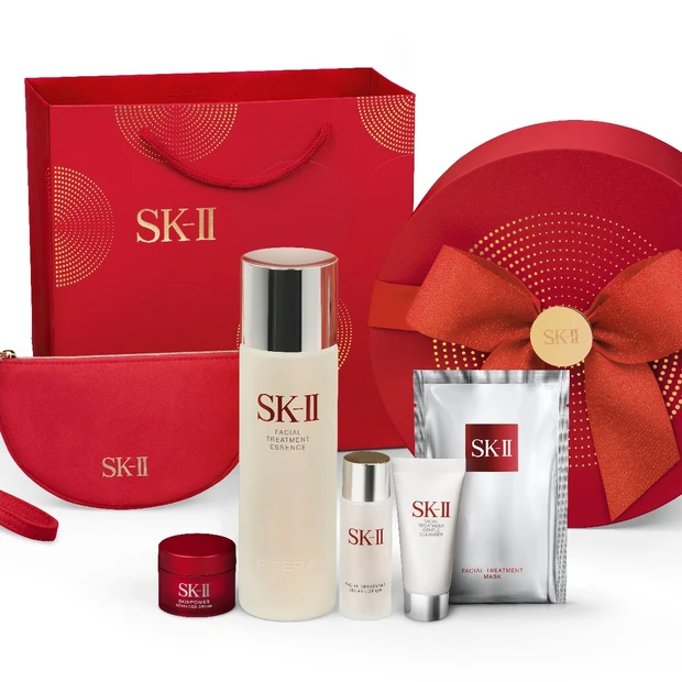 「SK-II」ホリデーならではの贅沢なコフレ。ベストセラーアイテム集結！【クリスマスコフレ＆ホリデー限定品2024】