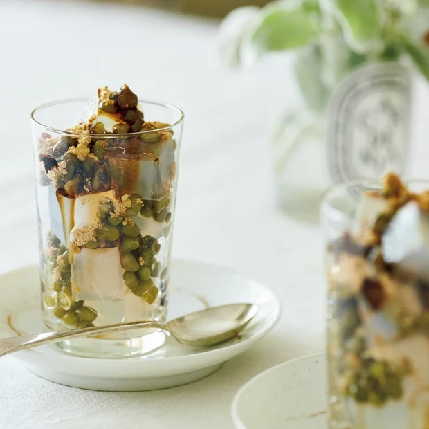 黒蜜の甘さが染み渡る！ 夏の疲れをリセットする「緑豆寒天」レシピ