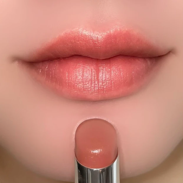 &be シアーリップ ナッツベージュ