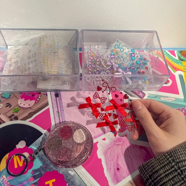 フィーアジト東京　デコ