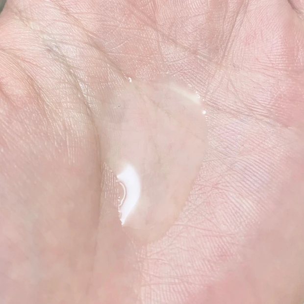 敏感肌でも透明感も美白も諦めない！バリア機能低下肌には、シミリスクを回避する『イハダの美白ラインの新スキンケア』が正解。_2_1