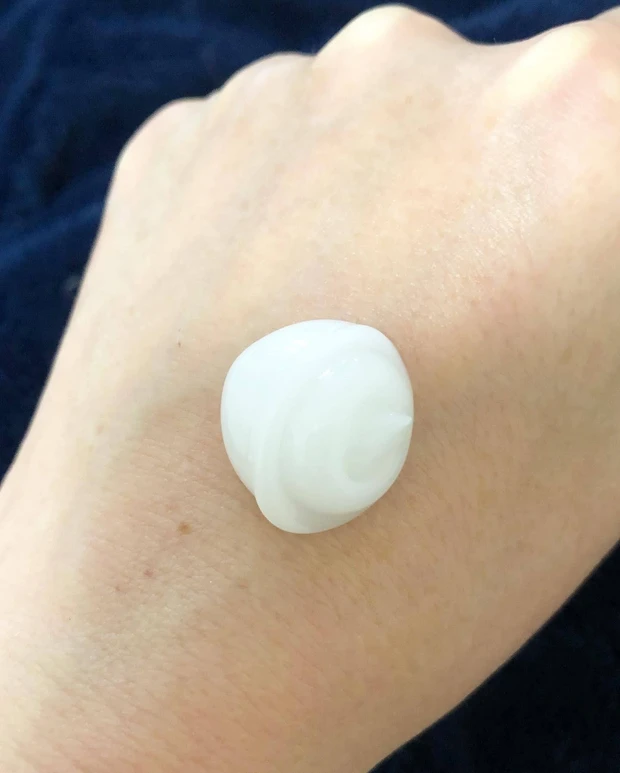 潤うから忙しいときの見方！マンダムのオールインワンジェル_2_1