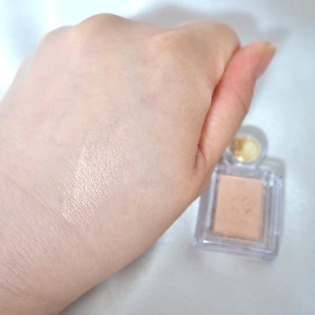 【涙袋メイク】3STEPでできる涙袋メイク_マジョリカマジョルカ シャドーカスタマイズ BE286 ゴージャス姉妹のスウォッチ