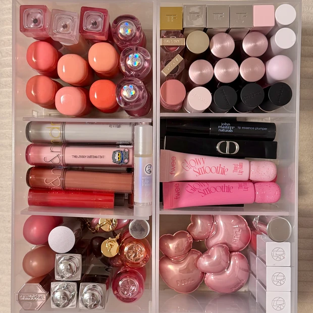 マキアTOPビューティーズ 葵　リップ　メイク　メイクボックス　収納