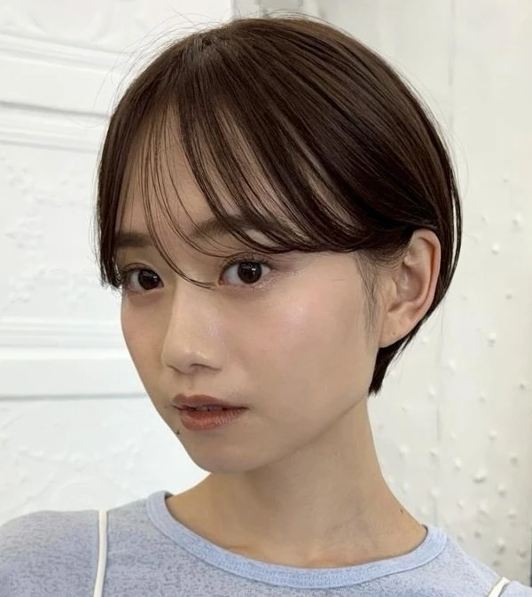 2026年 夏 髪色 アッシュ アッシュブラウン マッシュショート