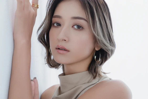 マキア　池田美優　みちょぱ　秋メイク　2025　ハイライト　シェーディング　山本舞香のBeauty Script