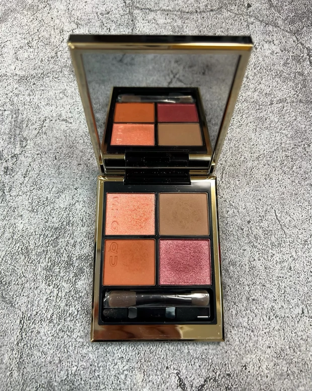 SUQQU スック シグニチャーカラーアイズ 爛漫染