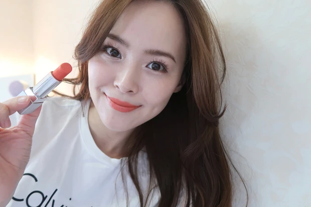 【イエベ肌にオススメ!捨て色なし、高見え可愛いアイシャドウパレット】CANMAKE_14_1