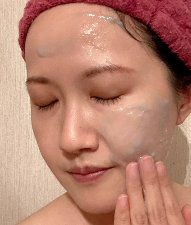 泥の吸着成分×保湿美容液成分で【洗う・与える・保つ】の3 Step！ドロアスから「スキンケアアイテム」登場！_4