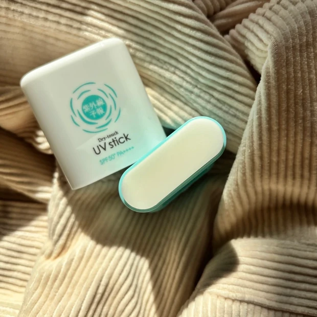 	紫外線予報石澤研究所 さらさらUVスティックF