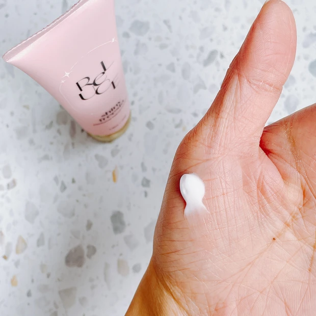 リルーチェ パフュームハンドクリーム シャイニーフリージア レビュー