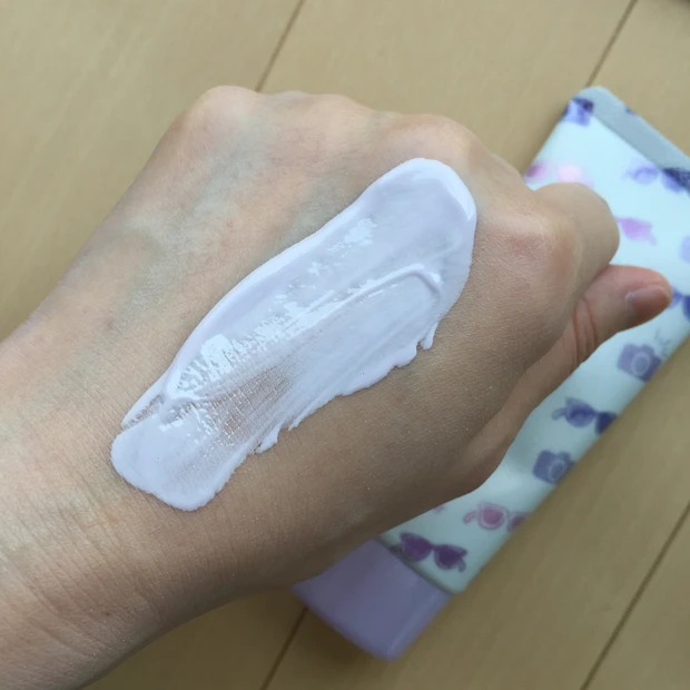 肌悩みや目的別♡
私的おすすめ!!ドラッグストアで買えるプチプラ日焼け止め9選♡♡Part2!!
_2_2