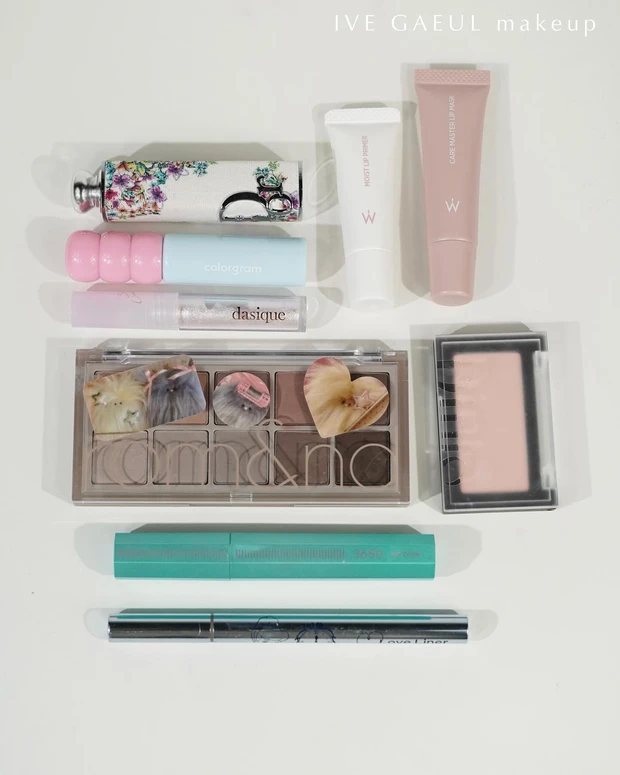 【韓国アイドルメイク】Off The Recordの世界観を表現した、IVEのガウルちゃんメイクに挑戦！スモーキーメイクのおすすめアイテムも。_5