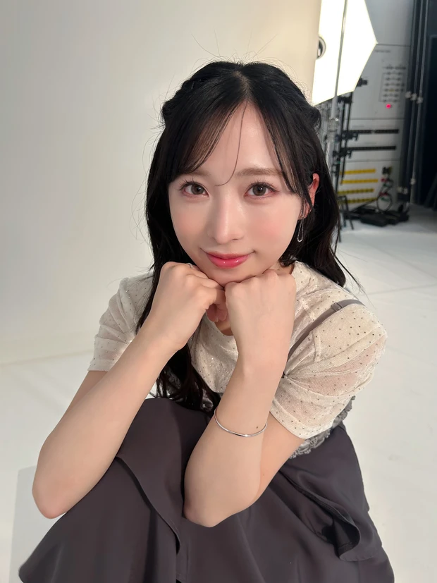 AKB48小栗有以さんマキア4月号オフショット【“崩れない”アイドルメイク】PhotoGallery_2