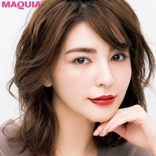 【NARS＆CLINIQUE】人気ブランドの赤リップはきらめきEYEで軽…