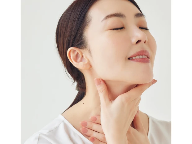 “皮膚の変態”大野真理子はこう使う！
人生まるっとうまくいく！ みんベス受賞コスメで
 PhotoGallery_1_11