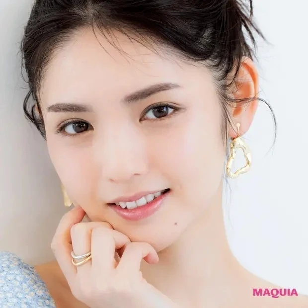 【paku☆chanさんのメイク】青みパウダーで透明感を底上げ_1