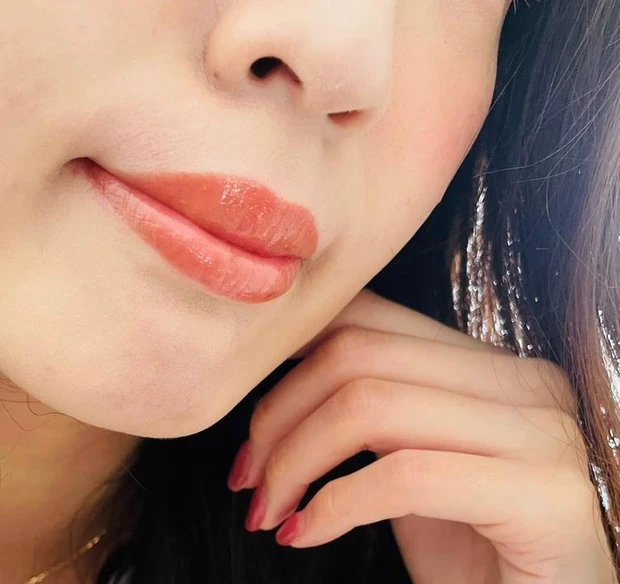 リップモンスター イエベ秋 おすすめ 14 憧れの日光浴 スウォッチ