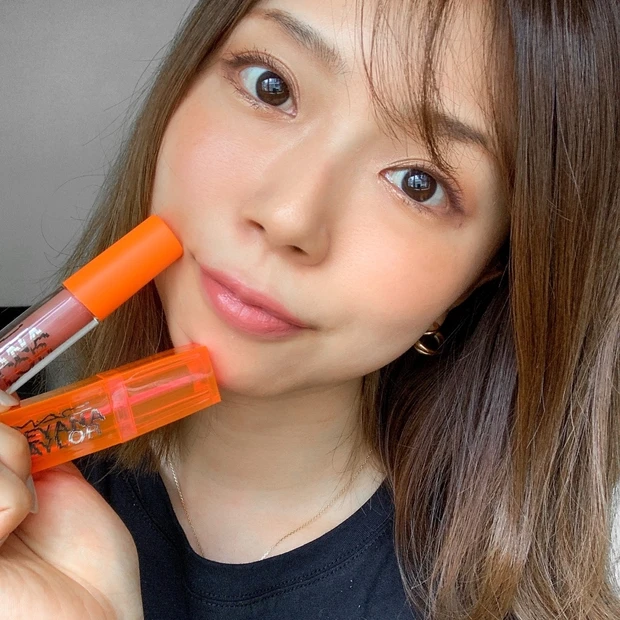 重ねてかわいさ100倍!ネオンパケの夏リップ【M.A.C】テヤナテイラー限定コラボコレクション_7