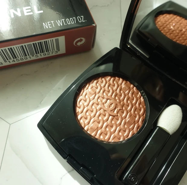 CHANEL シャネル　オンブルプルミエールプードゥル927 キュイヴル ローズ