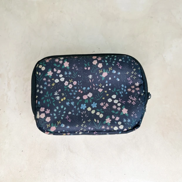 石井美保さん　雑誌付録　化粧ポーチ