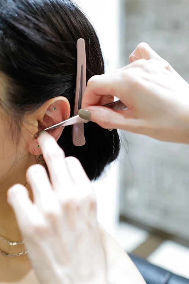 エメラルド式耳つぼリフレクソロジー 美賢者たちの美容スポット 東京都 東京 都内 安倍佐和子おすすめ エメラルド先生施術