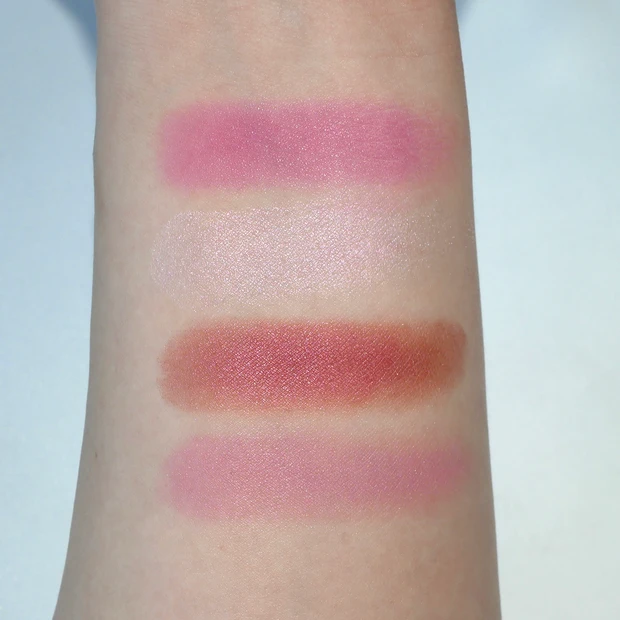 CHANEL シャネル ルージュ ヌワール コンフィダンス アイ&チークカラー パレット スウォッチ