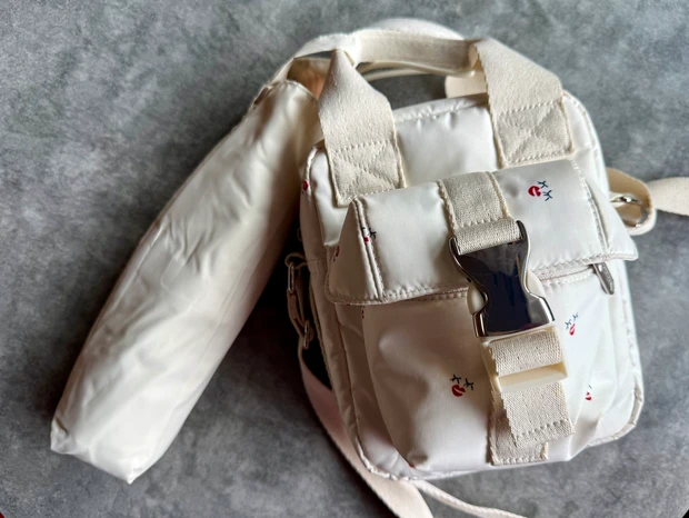 ユニクロ「UVカットコンパクトアンブレラ