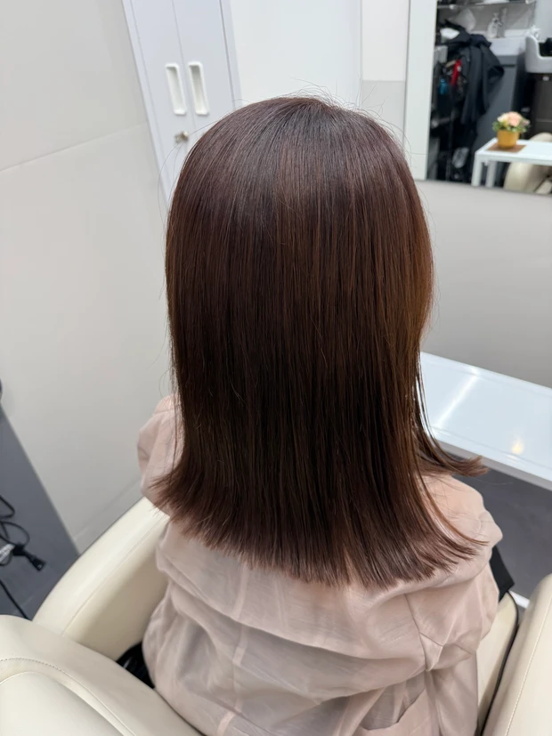 ロングに飽きて…切りっぱなしミディアムで気分転換_4