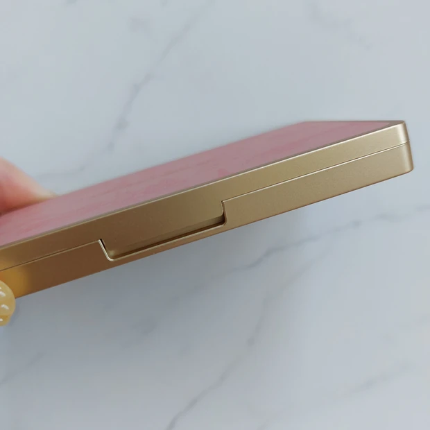 ジャパンインブルームアイシャドウパレット