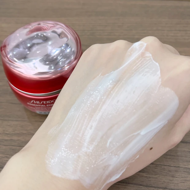 SHISEIDO エッセンシャルイネルジャハイドレーティングクリーム