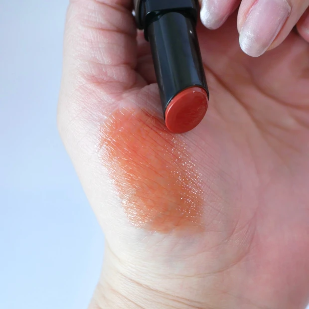 CEZANNE(セザンヌ)リップカラーシールド 02 オランジュベージュ スウォッチ