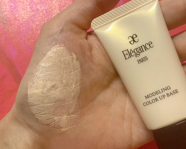 今年のクリスマスコフレはこれ!6品中2アイテムが現品!使いやすい大人っぽい色合いのコフレ_7