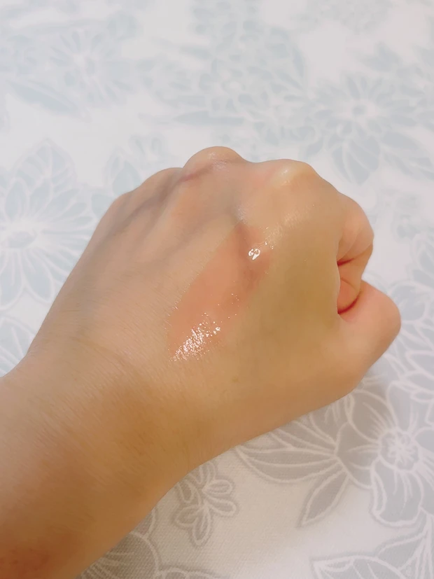 クラランス リップコンフォートオイル04のスウォッチ