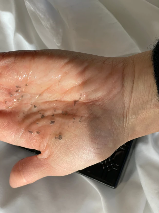 美容院後のアフターケアにキャビアのようなトリートメント_4