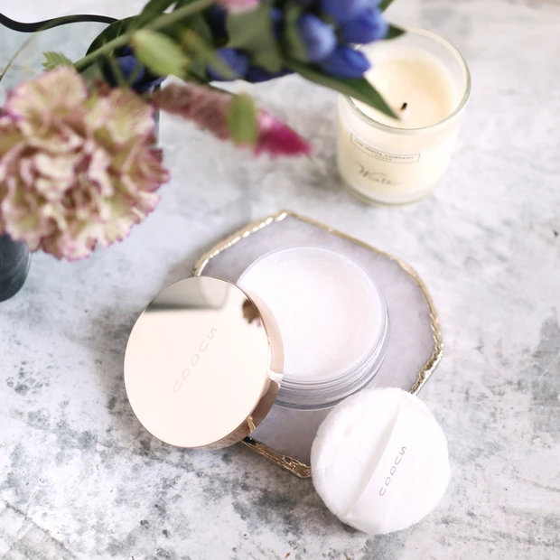 SUQQU バースデーギフト2025 ザルースパウダー