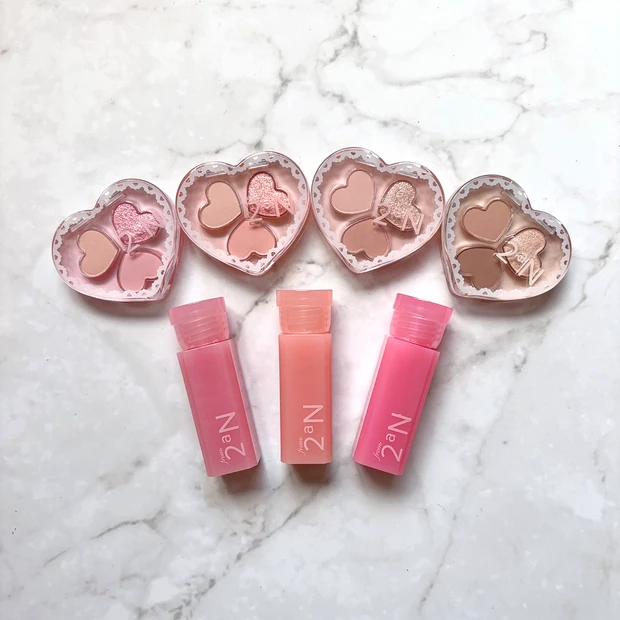 セブンイレブン限定販売の2aNのコスメ