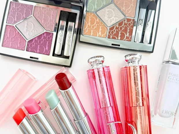 ディオール(DIOR) ディオールスキン フォーエヴァー グロウ