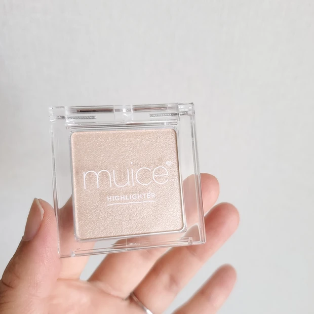 ミュアイス うるみハイライター 03 スハダベージュ