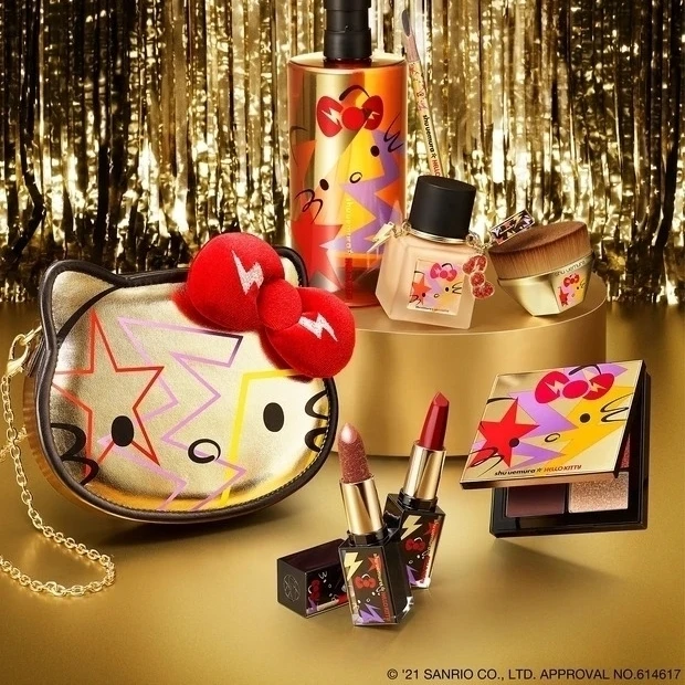 HELLO KITTYコラボ シュウ ウエムラ ホリデーコレクション