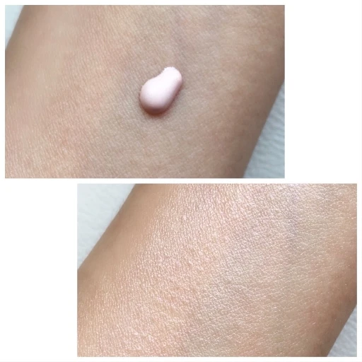 シャネル ル ブラン ロージー ドロップスのスウォッチ画像