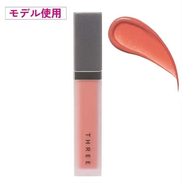ディヴァインリップジェム 04 ¥3850／THREE