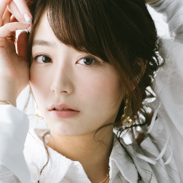 【宇垣美里さん】Q.フォトエッセイ、発売おめでとうございます! 今回のエッセイのみどころを教えてください。